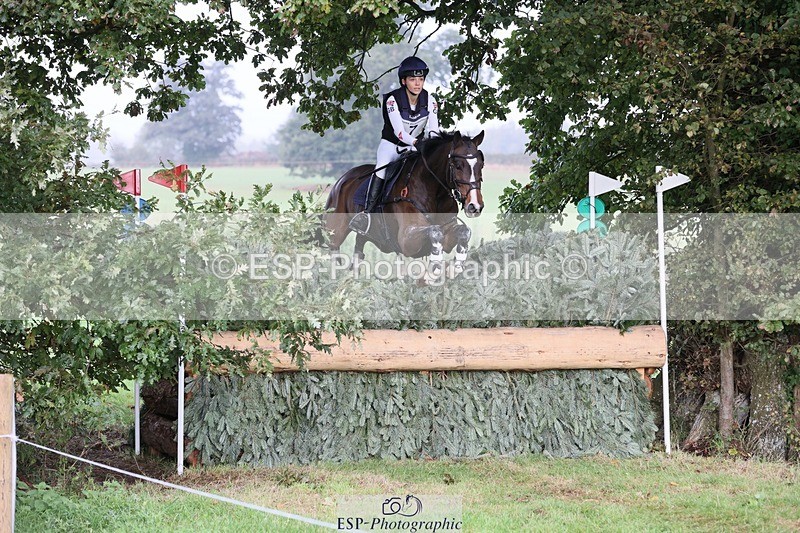 231020-101618-06192 - 007-JEWEL-Charlotte.Cooke-XC