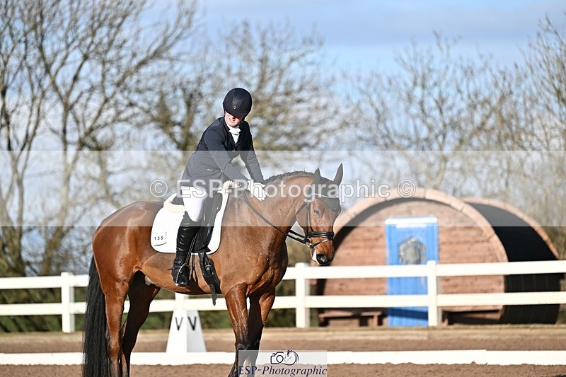 241214-110539-01301 - 135-Ellie.Discombe-Lanche