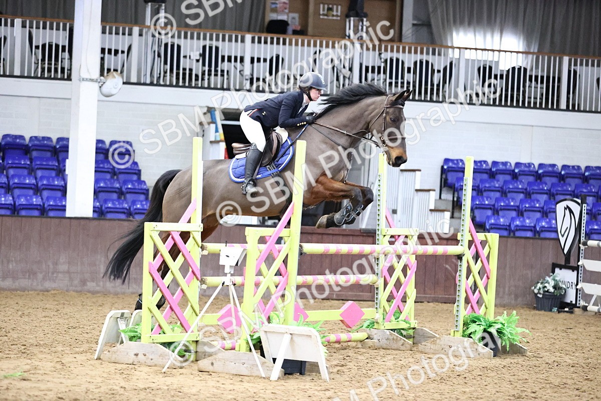 SBM_005614 - Class 17 - Senior Newcomers 1.10m