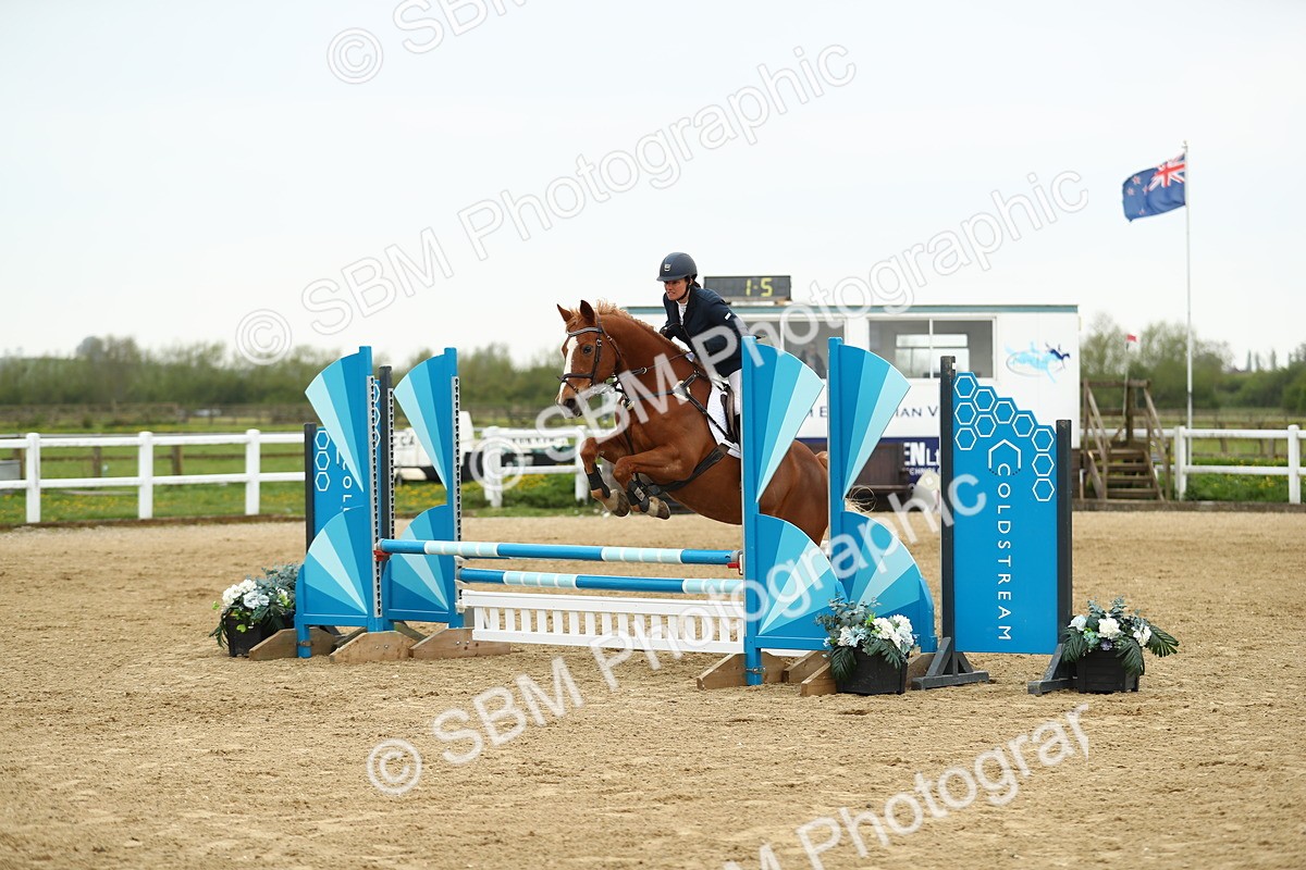 SBM_000397 - Class 2 - Senior British Novice 90cm
