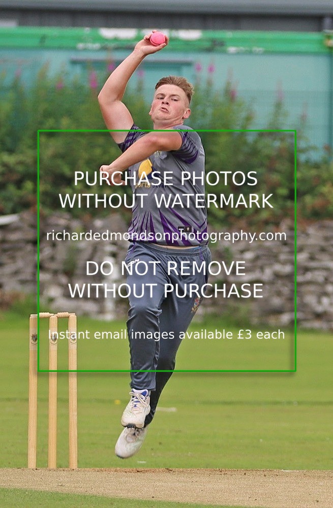 IMG_3424 - Kendal vs Longridge 40 Over Cup 1/4 Final (4/8/24)