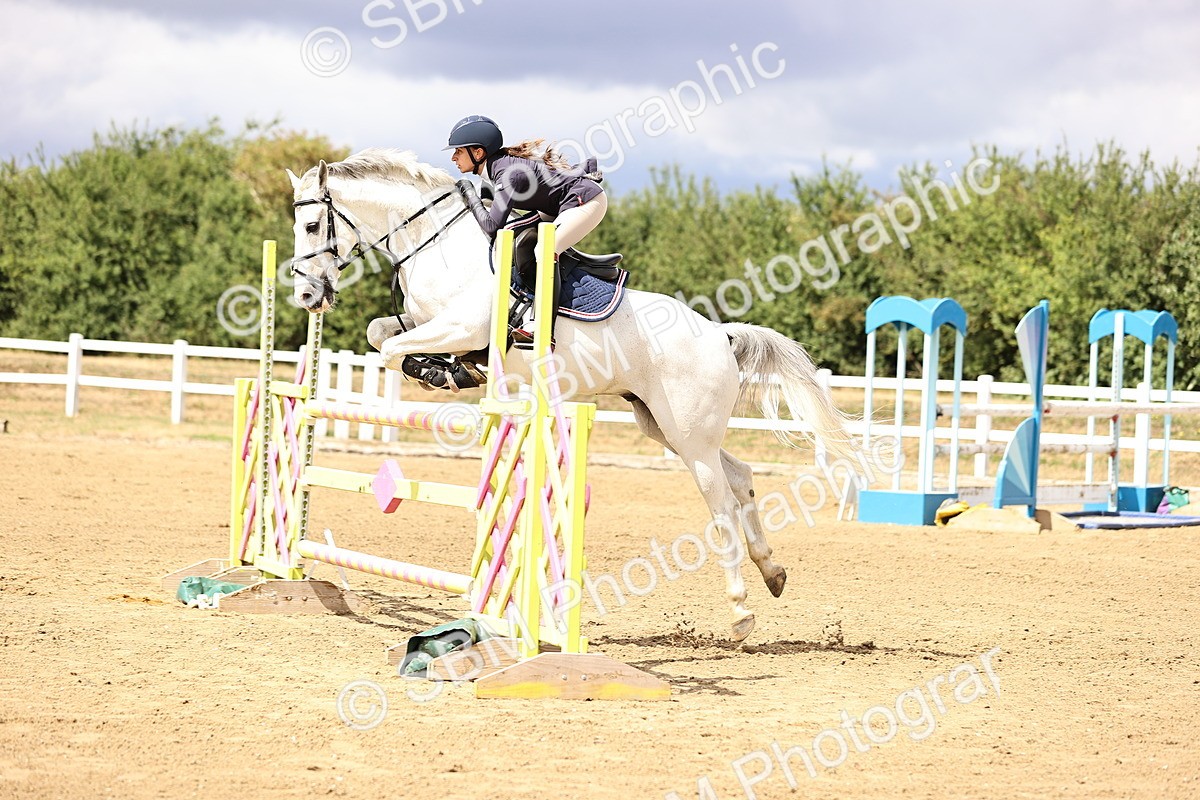 SBM_026806 - Class 13 - Senior Newcomers - 1.10m