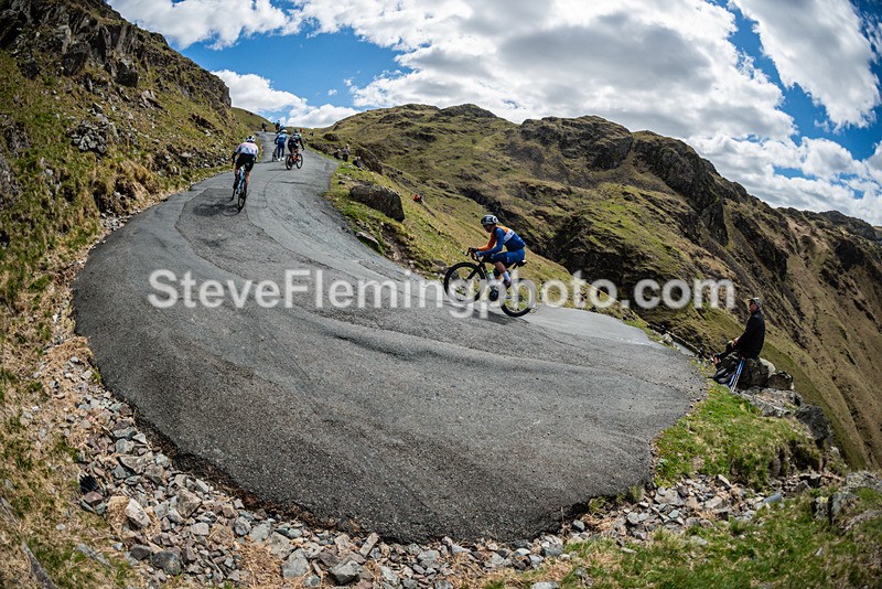 114745 - Hardknott Hairpin 11.00 - 12.00