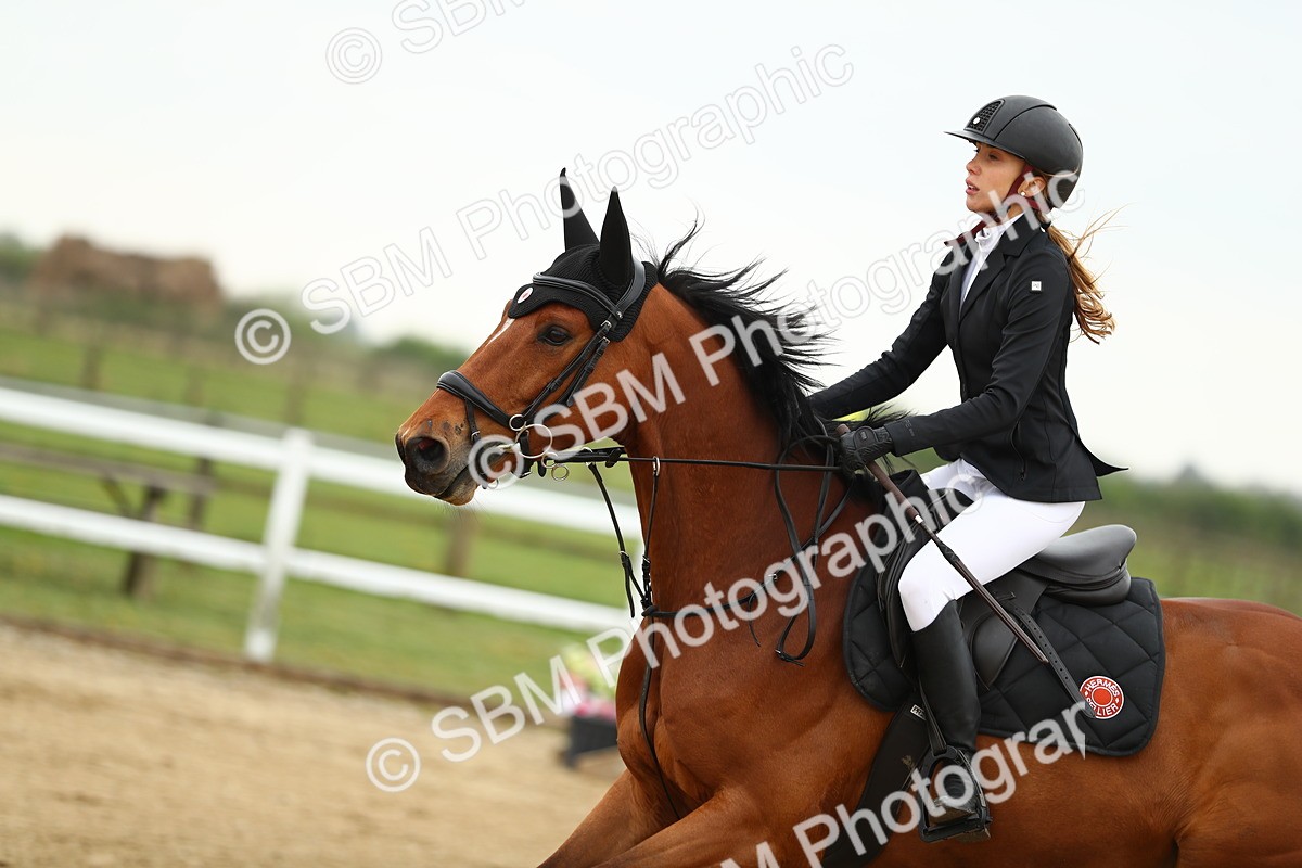 SBM_000382 - Class 2 - Senior British Novice 90cm
