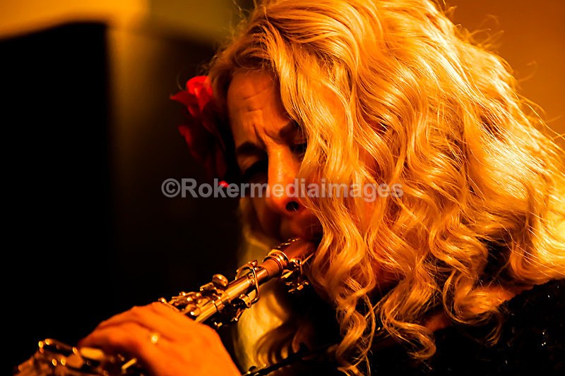 KC_092 - Kim Cypher Band