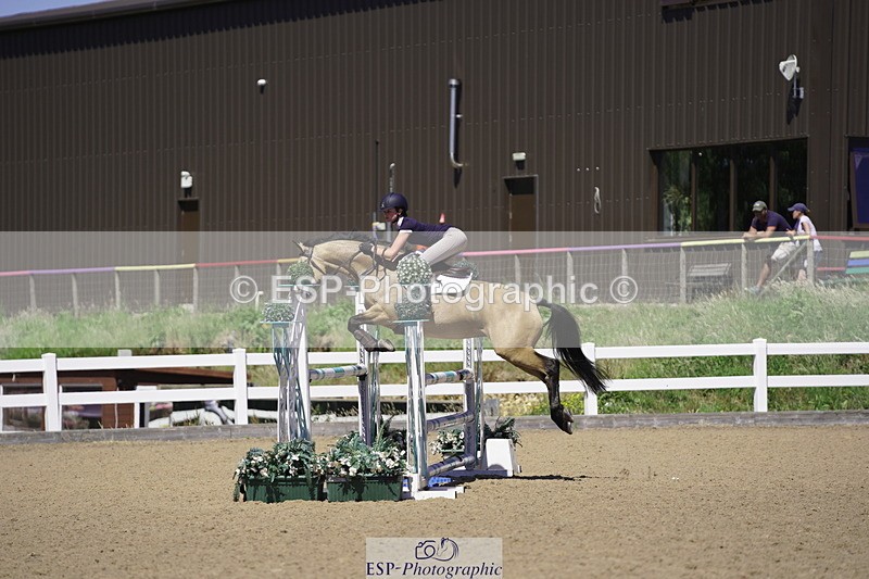 230624A-150044-02112 - Cls 26 Pony Foxhunter & 1.10m Open