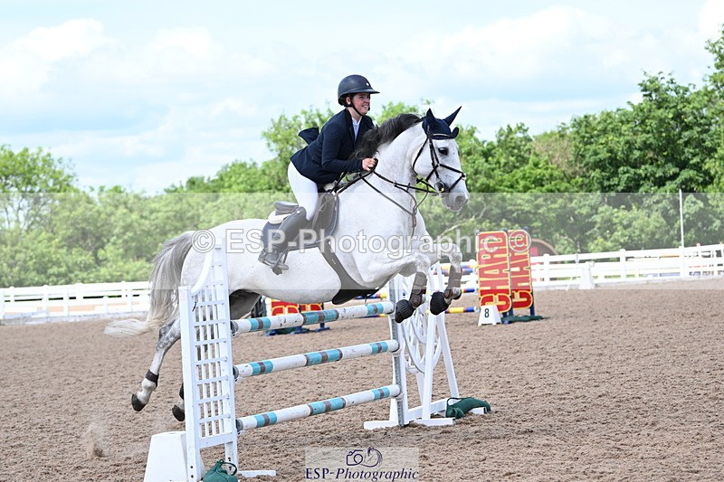 240619A-144033-00696 - Cls 4 Snr Newcomers and 1.10m Open