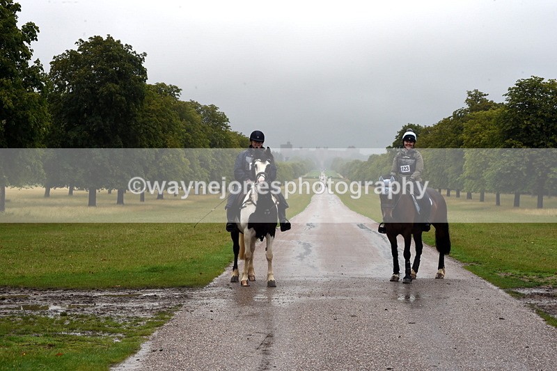 TT3_8589 - Time at Crossing 11:44 to 12:54