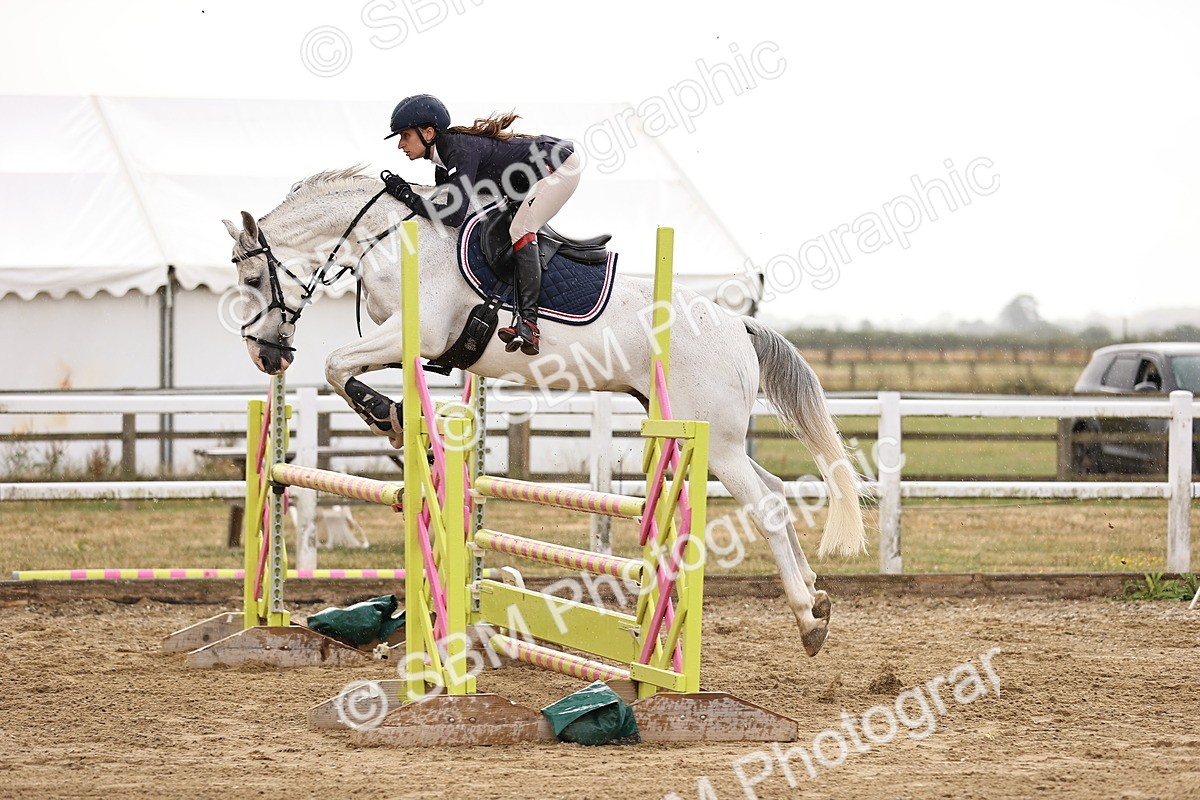 SBM_026620 - Class 12 - Amateur Championship Qualifier 1.05m
