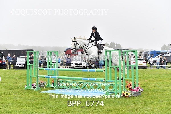 BPP_6774 - CLASS 2 RHS Classic Champ Qual (1.20m)