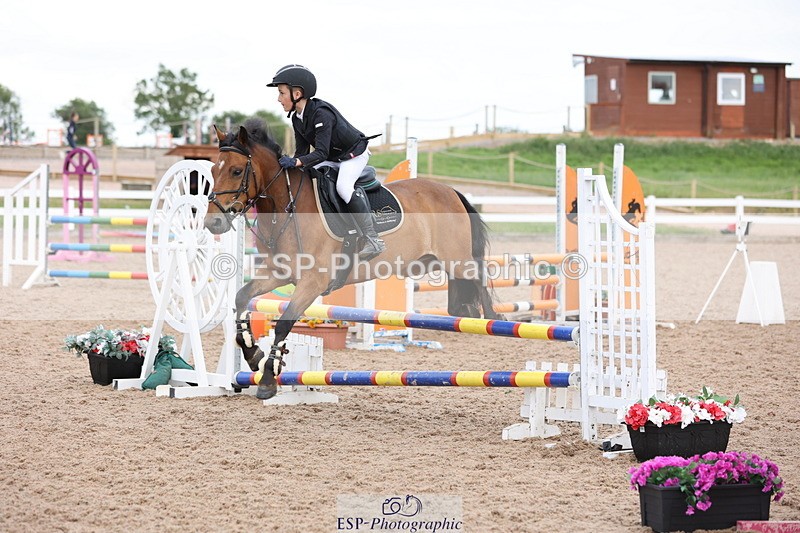 240630A-175133-16184 - Cls 28 Stepping Stones 128cm + 138cm