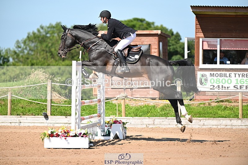 240718A-103457-04562 - Cls 1, 3 Star Small Tour 1.35m