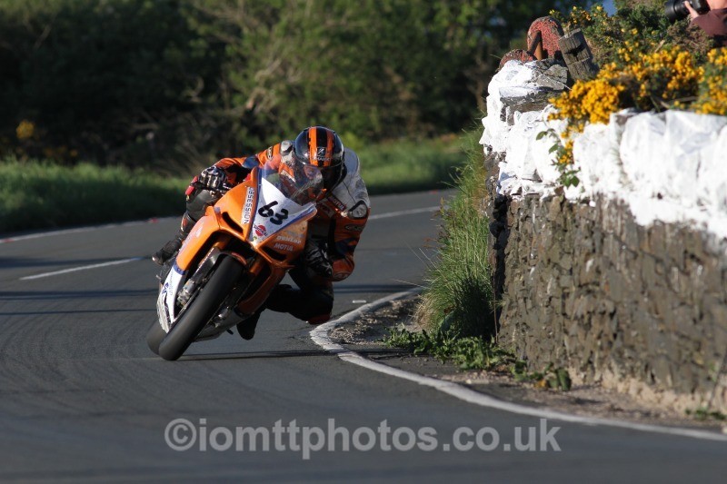 David Hewson Aprilia / Obsession Engineering - Monday Practice Solos