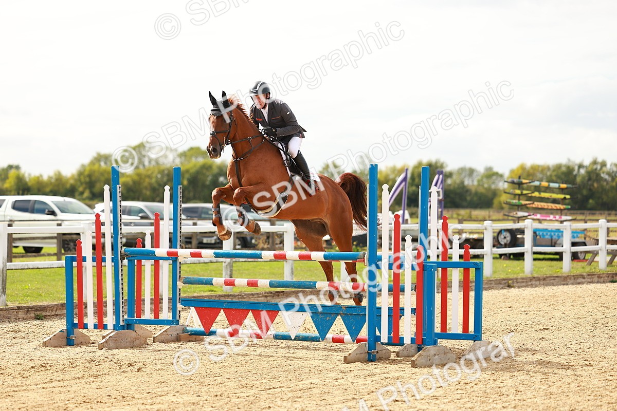 SBM_001750 - Class 4 - Senior Newcomers - 1.10m