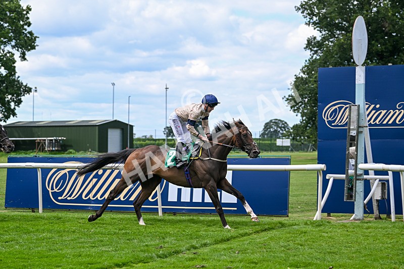 020825-Race 3-Ancient Myth-2888 - Race 3