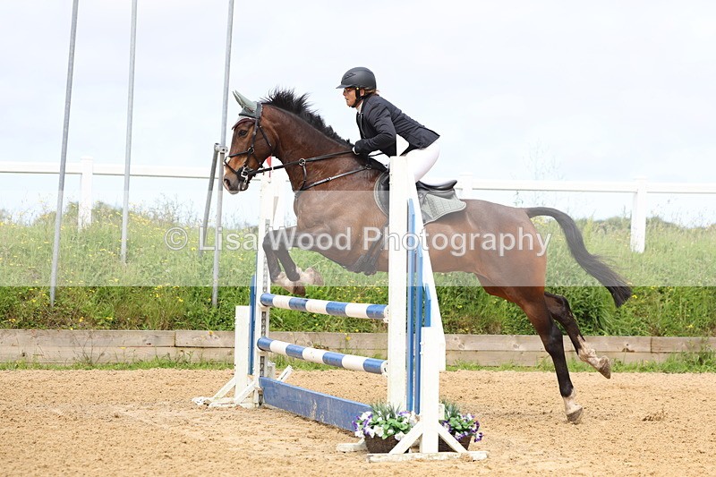 3E7A5918 - Class 4: Senior British Novice/90cm open
