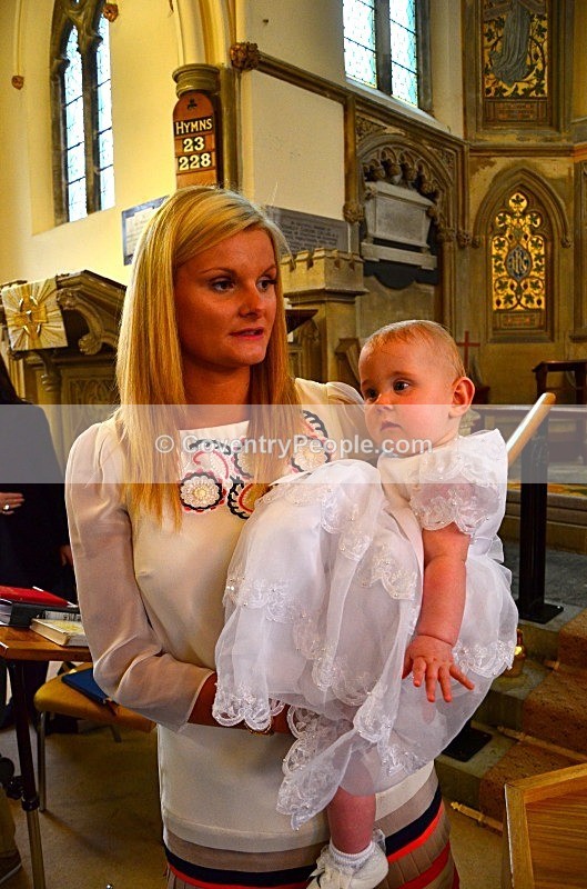 POP_2597 - Poppy Louise