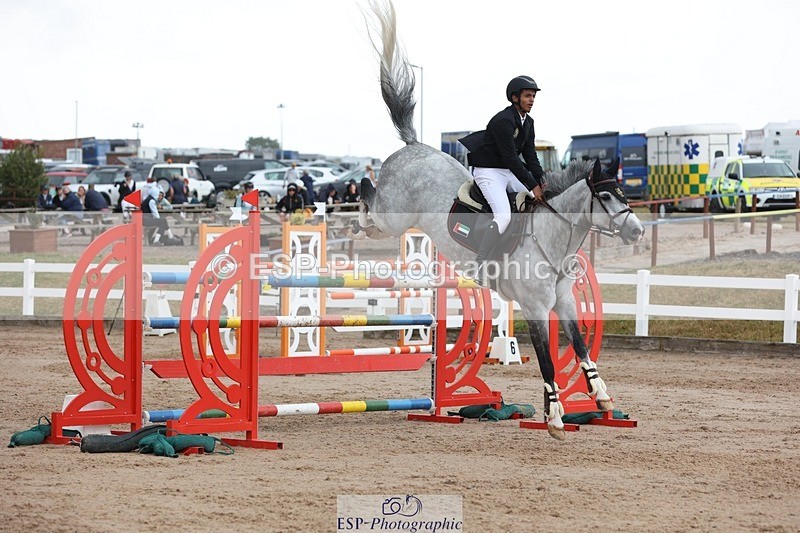 250717-135626-05677 - Cls 1, 3 Star Small Tour Start to Break