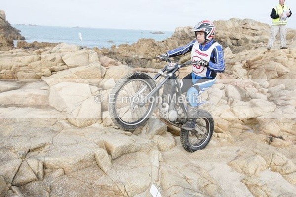 TR 010309-77 - 2 Day 01/03/09 (Sun)