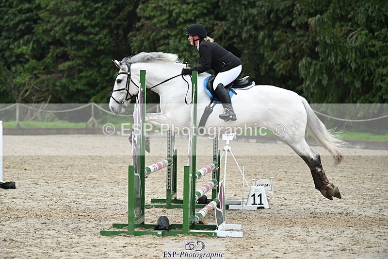 250418A-142440-01154 - UnAff 70cm