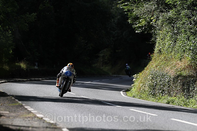 FOM_0504 - 350cc Classic TT
