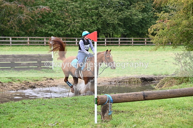 WJ6_5586 - Time at Photographer 12:31 to 12:40