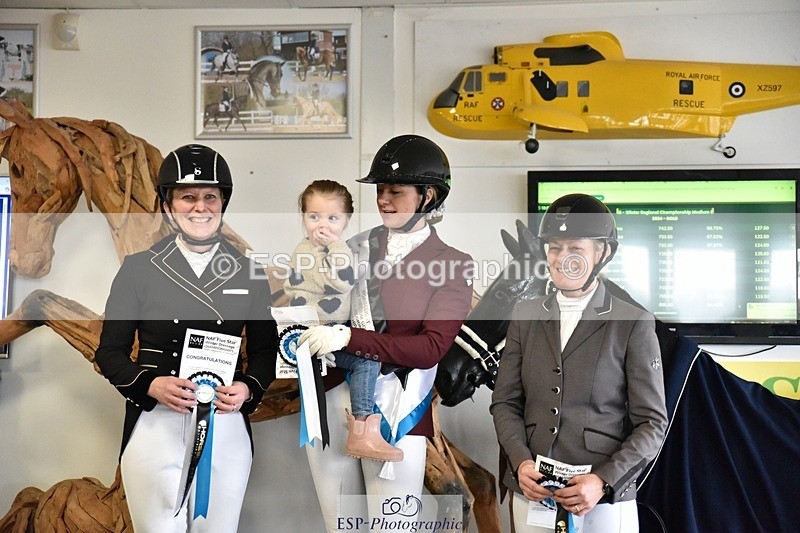 250215-153832-04516 - Medium Gold Presentations