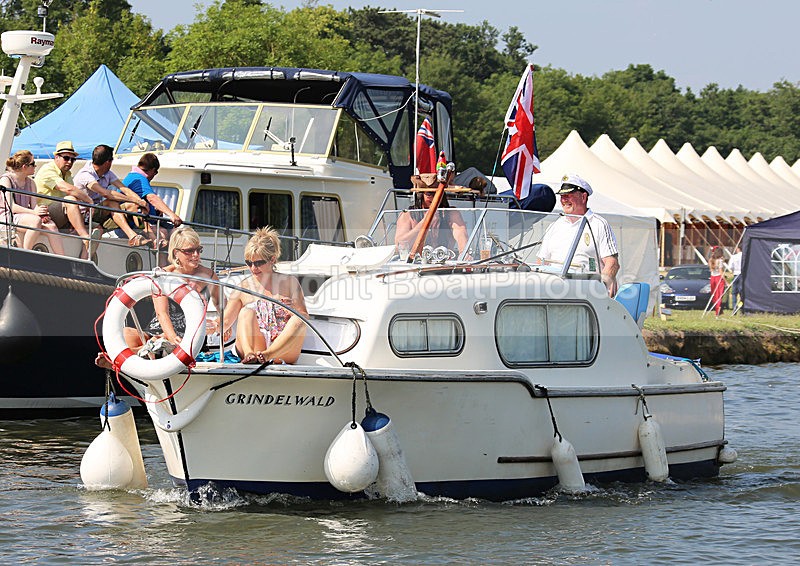 130706 GRINDELWALD WT7A1977 - HENLEY ROYAL REGATTA - Saturday 6th July 2013