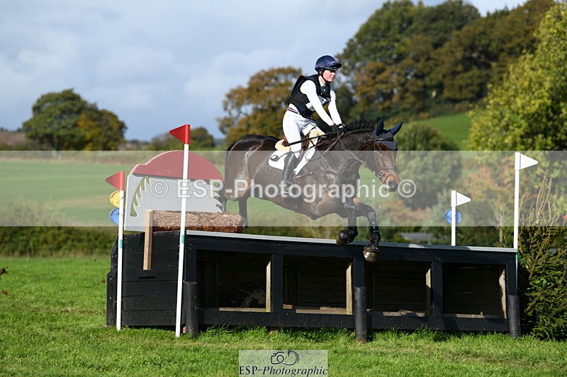 251024A-130226-11840 - B-155-Lexi.Kilfeather