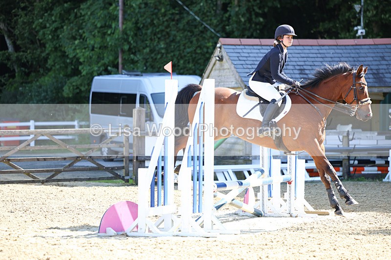 3E7A2562 - Class 2: 70cm Juniors and Seniors