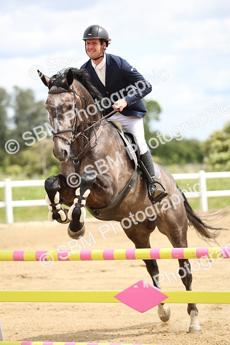 SBM_000472 - Class 3 - Senior Discovery - 1.00m