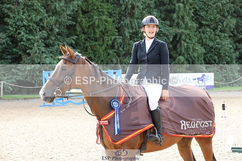 240817-100405-00497 - 02A Snr Brit Nov