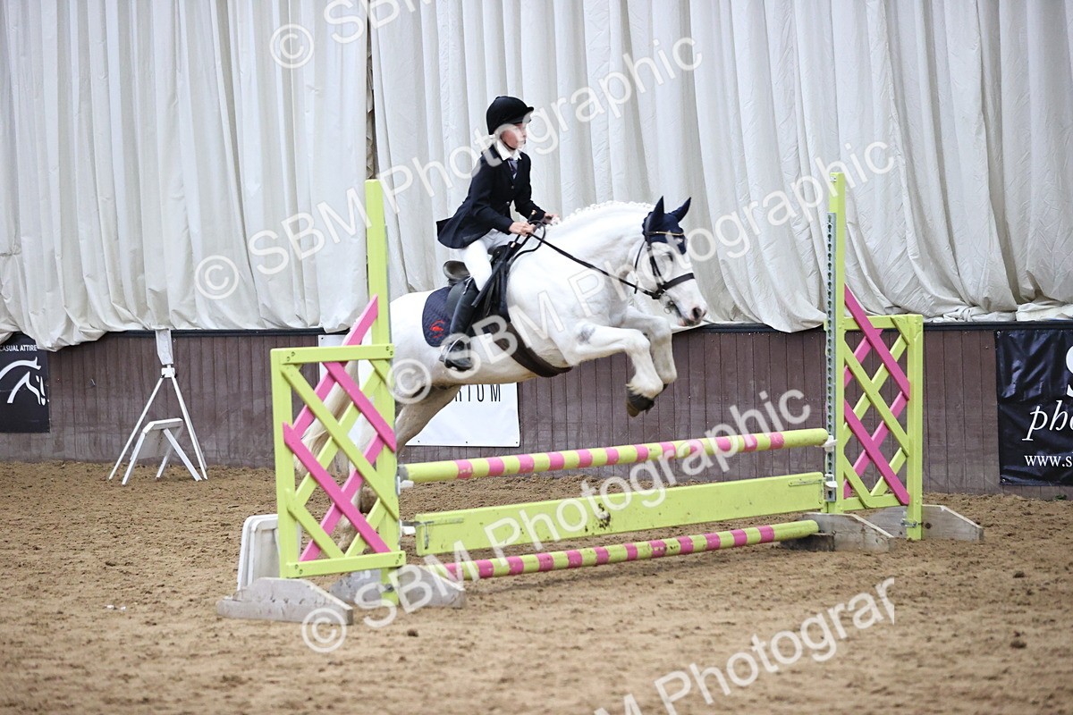 SBM_001413 - Class 5 - Henlow Veterinary Hospital 70cm