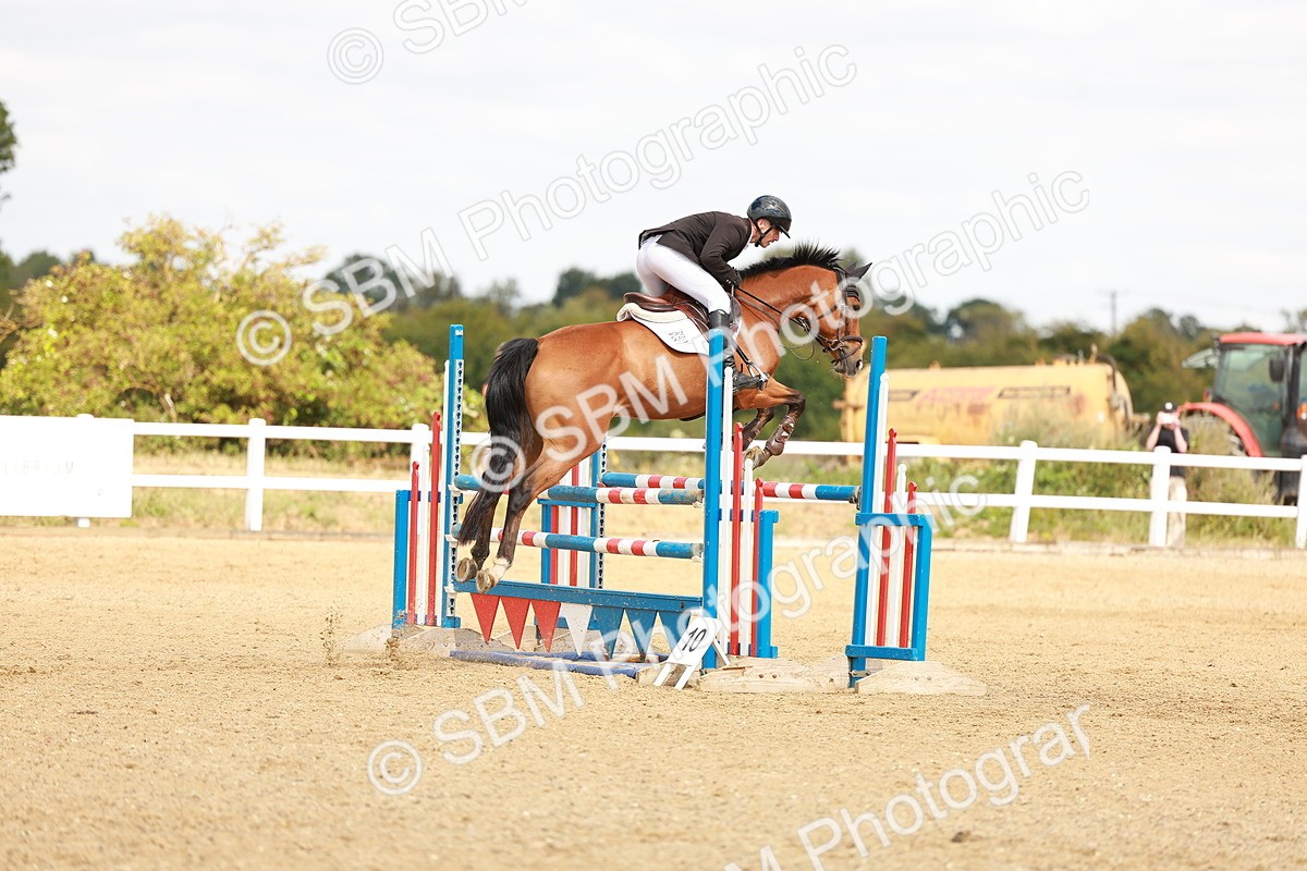 SBM_006893 - Class 4 - Senior British Newcomers - 1.10m