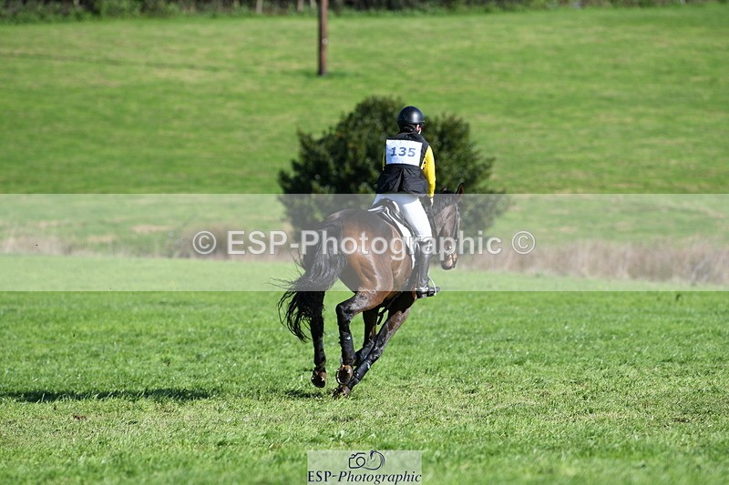 251024A-123425-11601 - B-135-Eva.Carse