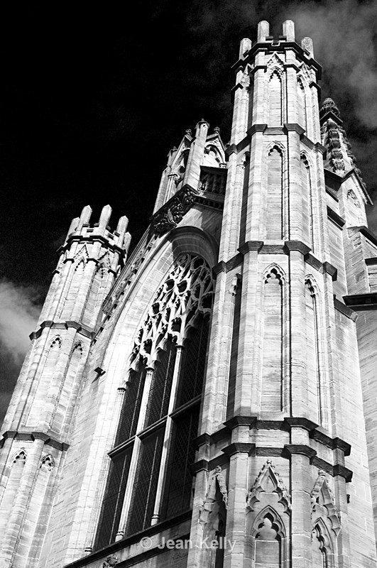 St Andrew's Cathedral, Glasgow - 4282 bw - Black and white
