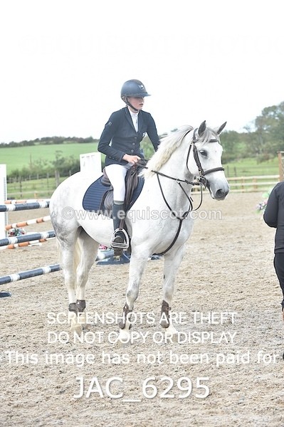 JAC_6295 - CLASS 9 SAT Pony Foxhunter/ 1.10m Open