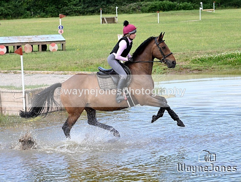 WJ7_8939 - Kellie Jade Ellie XC training with Kelly Harris 28-06-26