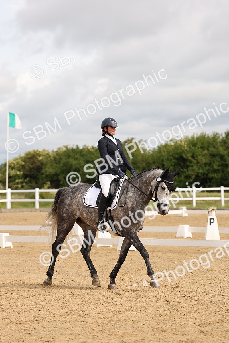 SBM_001144 - Class 1 - Prelim 4 - 8.00-10.20