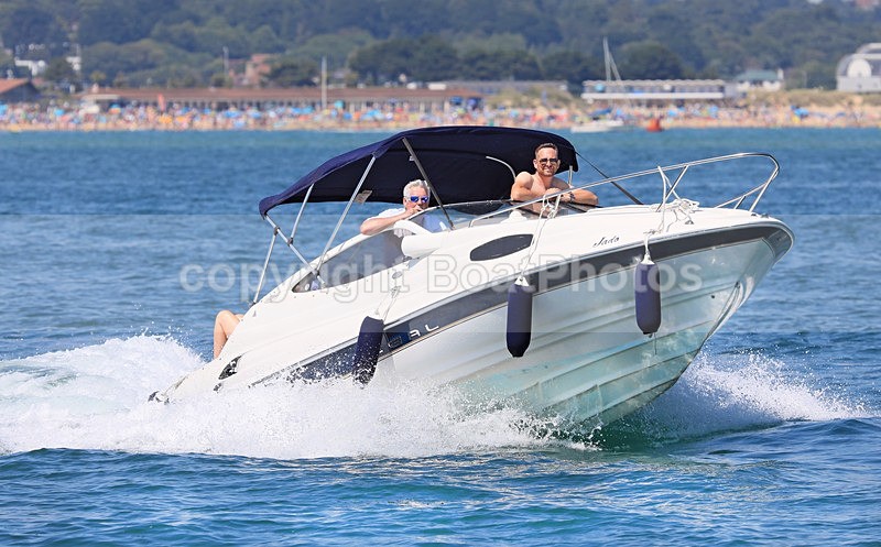 170618 JADO - REGAL 1Y3A6104 - Motorboats - Open
