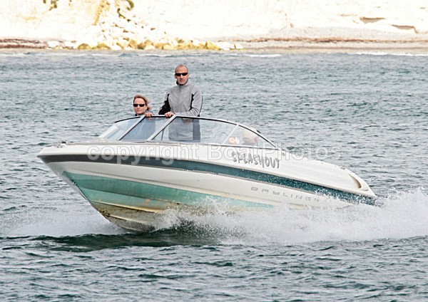 110829 SPLASHOUT IMG_2648 - Speedboats