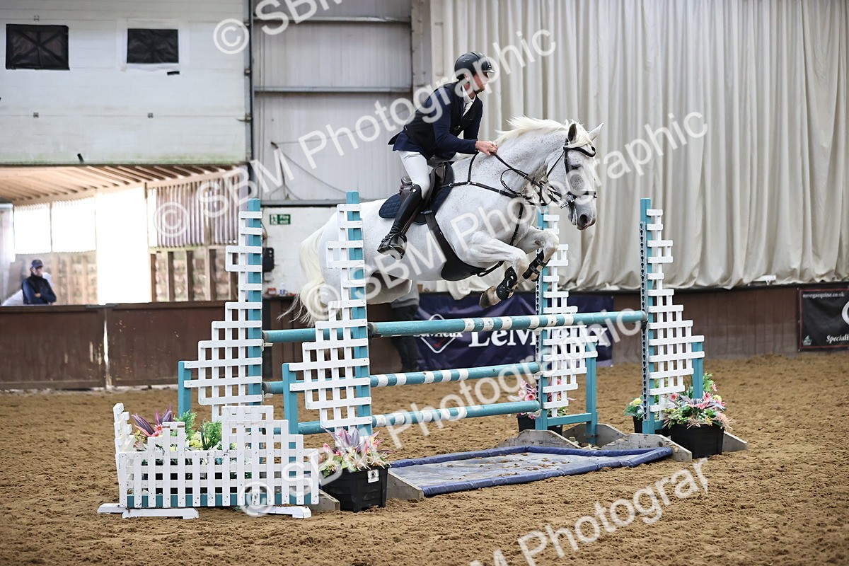 SBM_007259 - Class 19 - Senior Newcomers 1.10m