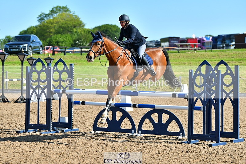 230526A-091225-00824 - Cls 1 Snr 1.05m + 1.10m Open