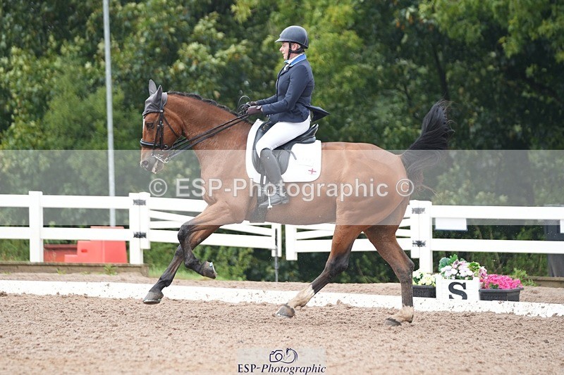 250907-151742-09468 - 119-Kirstie.WrightMill.House.Kann.Eye