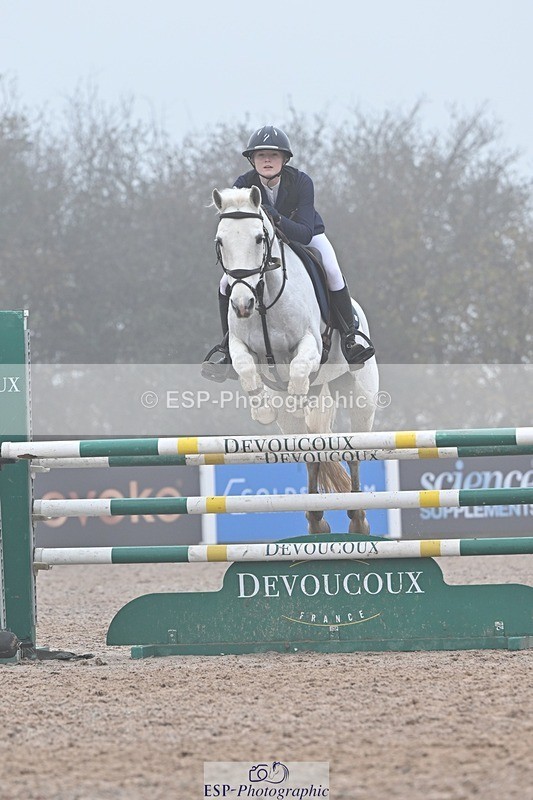 251115-130949-00891 - Cls 14+15 Junior 1.20m and 148cm