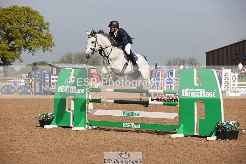 240511A-093616-11145 - Cls 32 Foxhunter