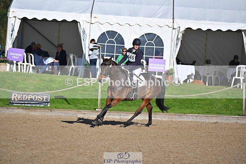 241027-105048-16483 - 445-Danielle.Burnford-ULTRA.LIGHT