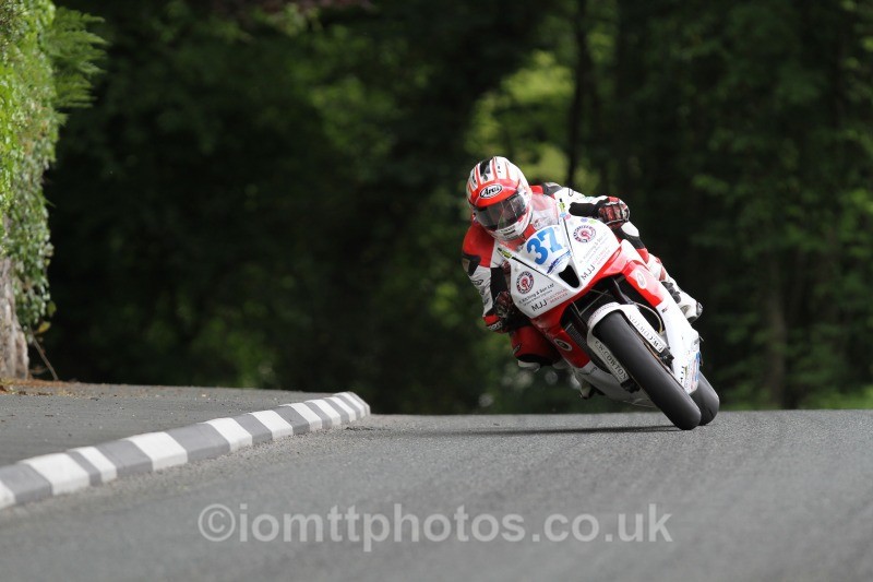James Cowton Honda / F W Cowton Joiners - Monster Energy Supersport Race 1