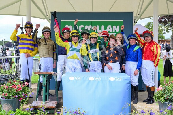 yr11062022r1-199 - Race 1 12.45pm Macmillan Ride of Their Lives, supported by Sky Bet