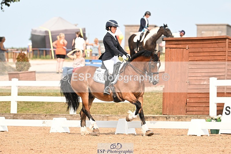 250816-155140-06281 - 030-Jane.HendyCefnbangor.Rob.Roy